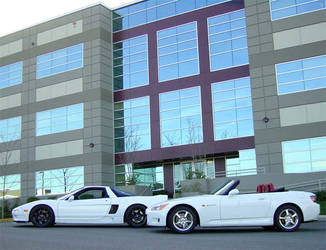 white s2000 and white nsx