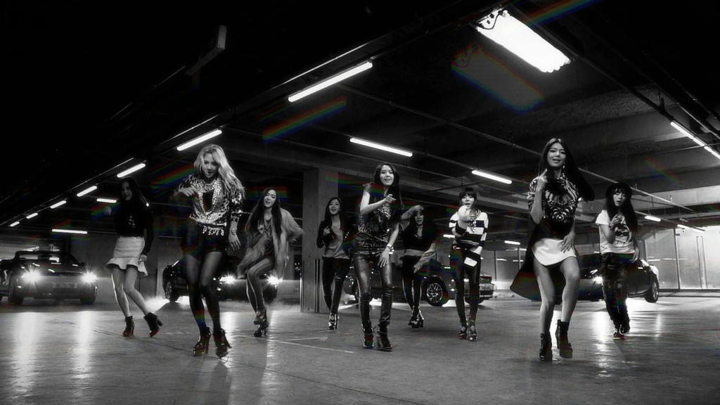 Girls' Generation SNSD - Mr. Mr.