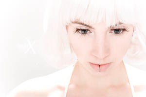 Lena Mattux - Hi-Phi_white 12