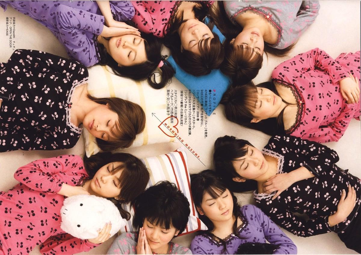 Morning Musume Sleeping