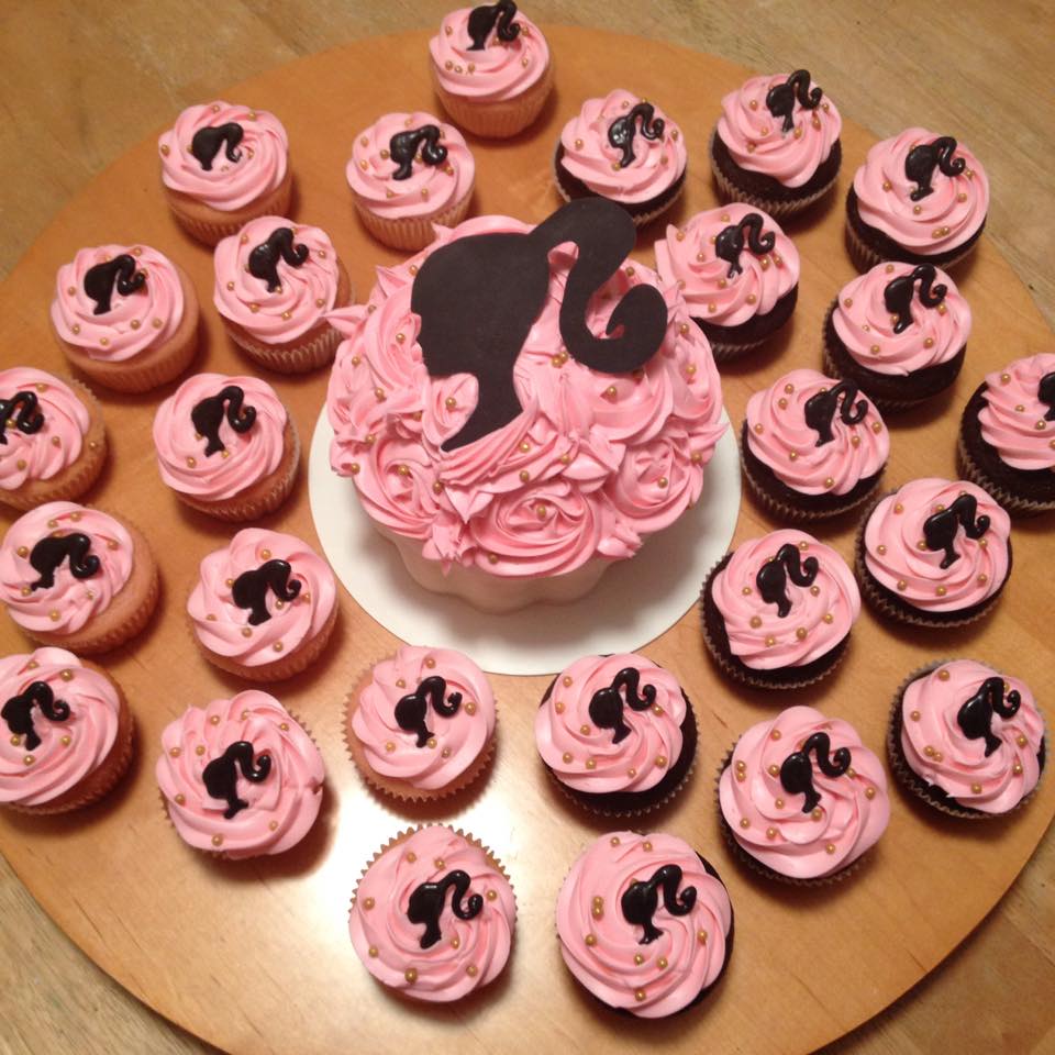 Barbie cupcakes and mega cupcake