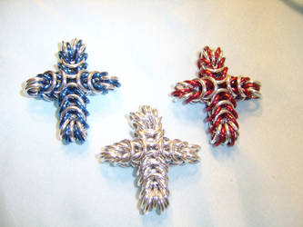 chainmail crosses, now in color!