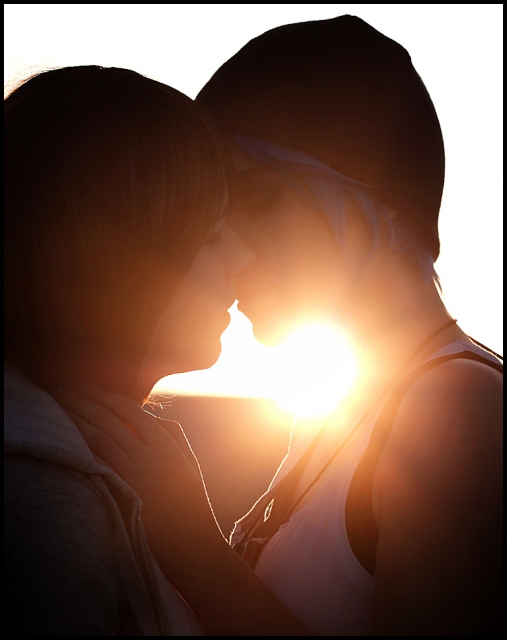 sunset  kiss [Chloe x Max]