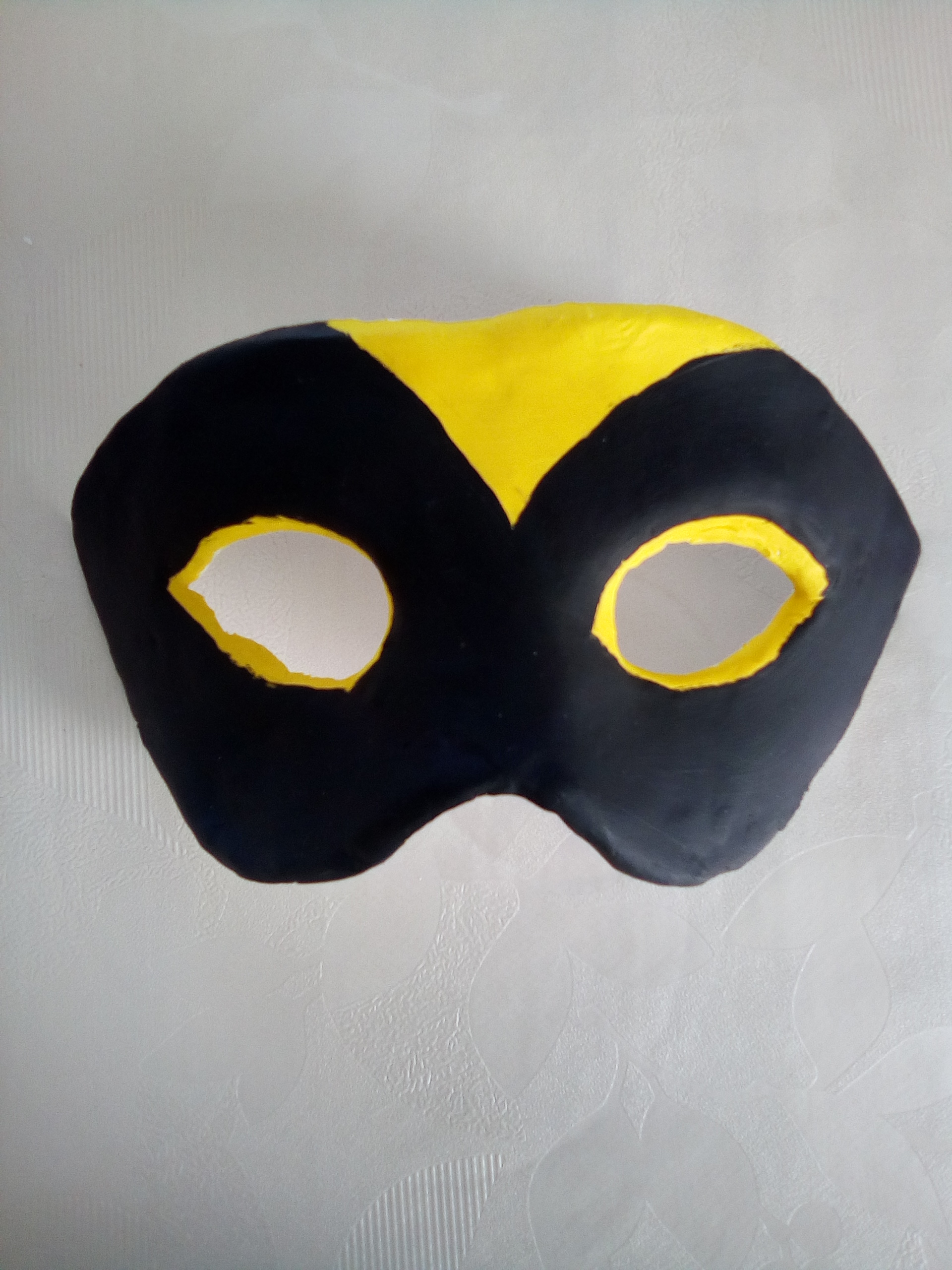 Queen Bee mask