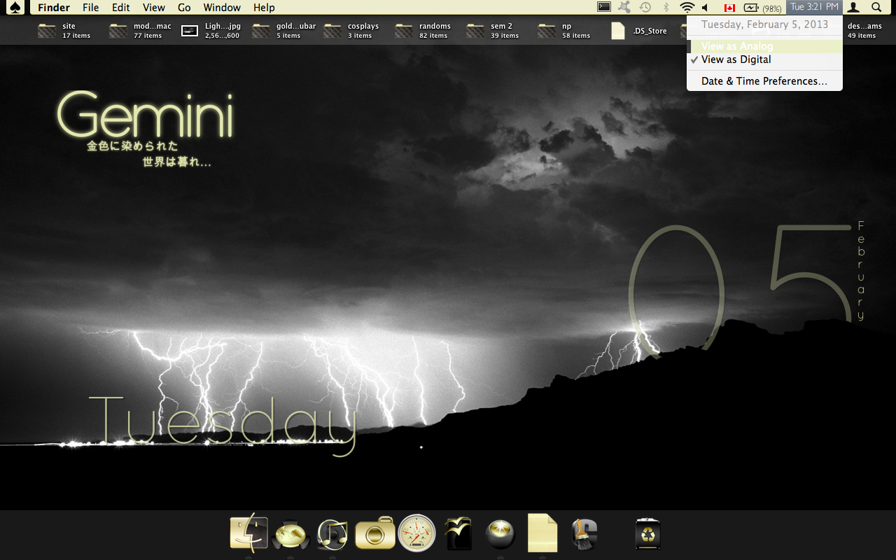 Black and Gold Desktop