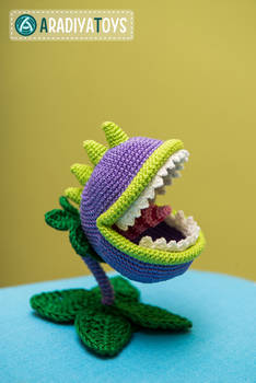 Chomper from 'Plants vs Zombies' crochet toy