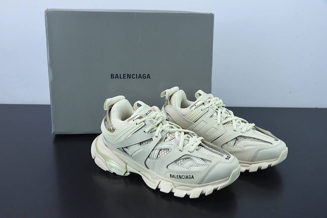 indsigelse min te Best quality Replica Balenciaga Track Trainer sale by replicasneakers on  DeviantArt