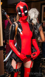 Lady Deadpool (Metal Warlokk)