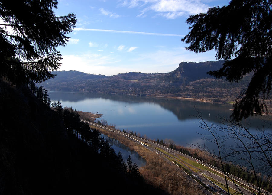Columbia River again by MaryAnnBubna on DeviantArt