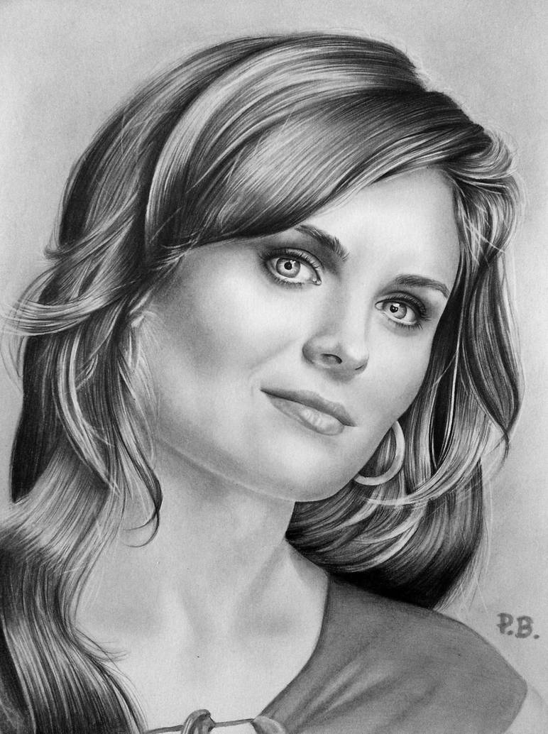 Emily Deschanel