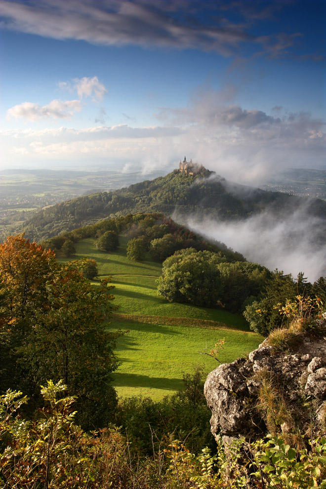 Castle in the fog by RitterRunkel