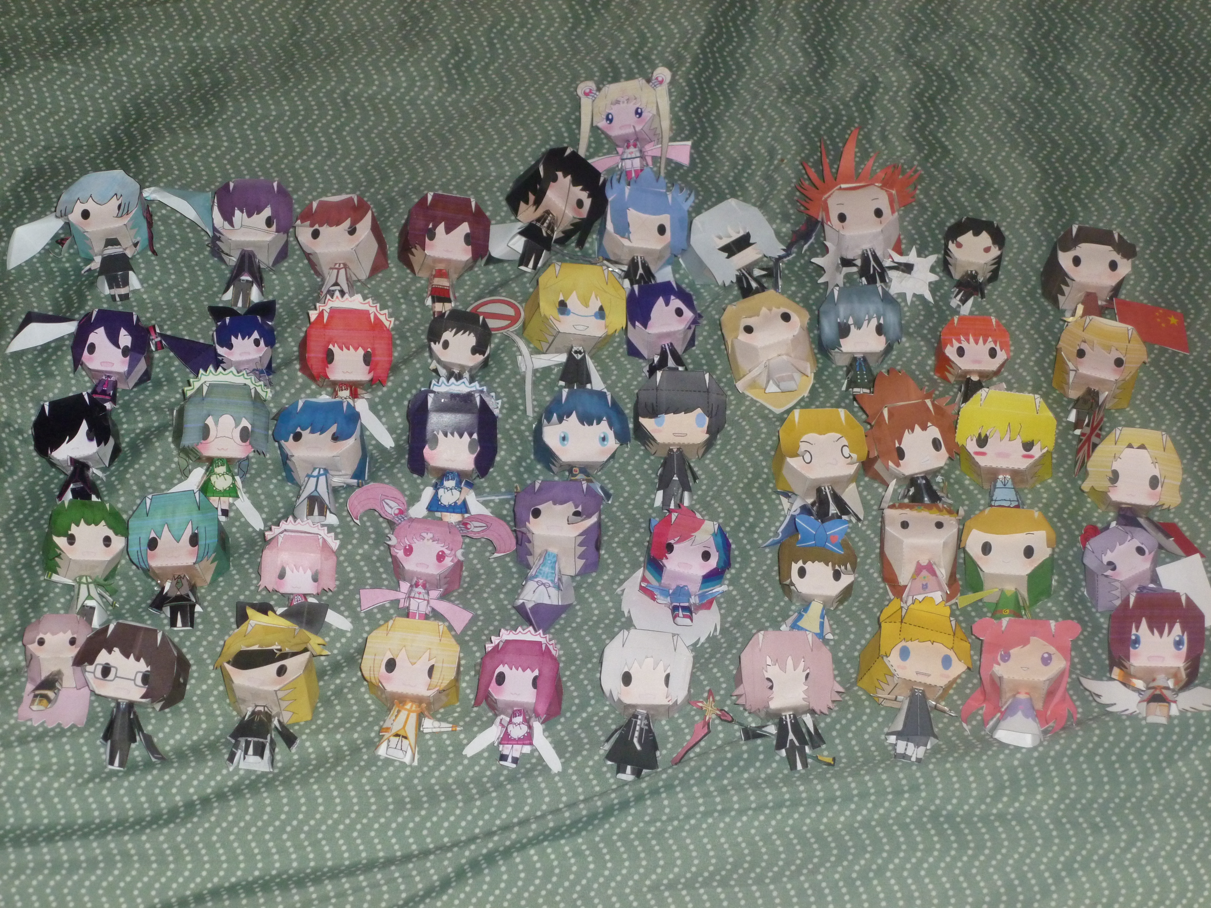 51 PAPERCRAFTS!!