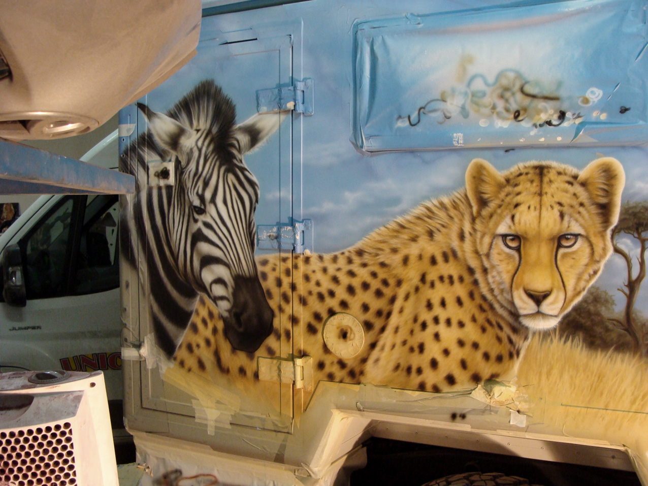 Airbrush safari XII