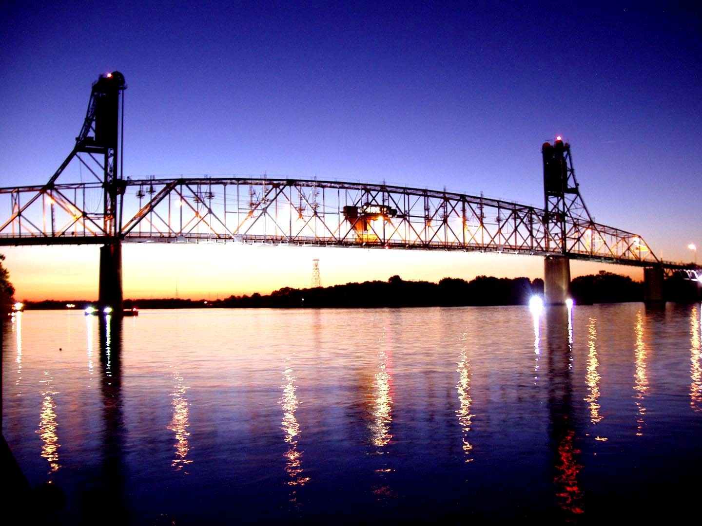 Burlington Bristol Bridge