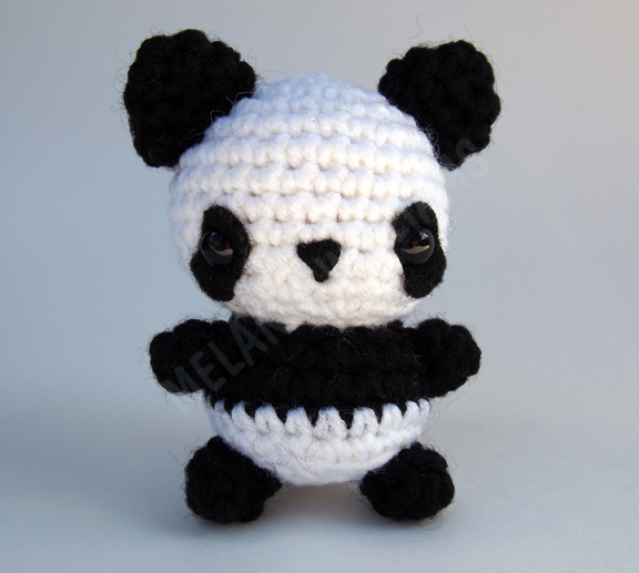 Panda Amigurumi