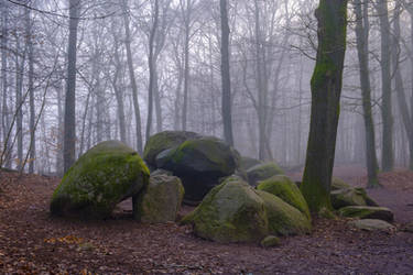 The Megalithic Grave II by 300kilohertz