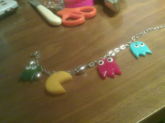 pacman bracelet