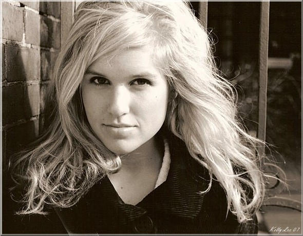 Meredith by KellyLoo on DeviantArt