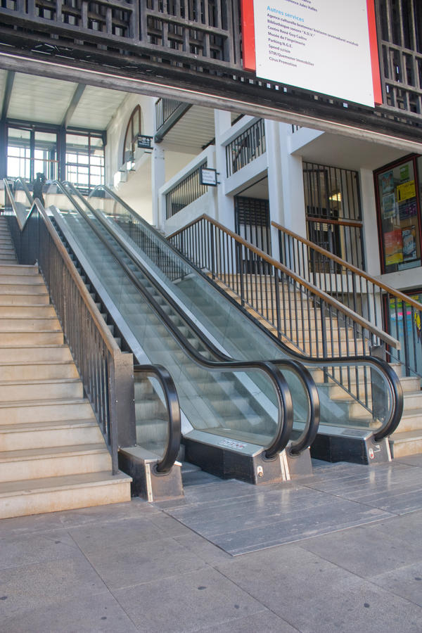 Escalier Mecanique By Jules171 On DeviantArt escalier-mecanique-by-jules171-on-deviantart