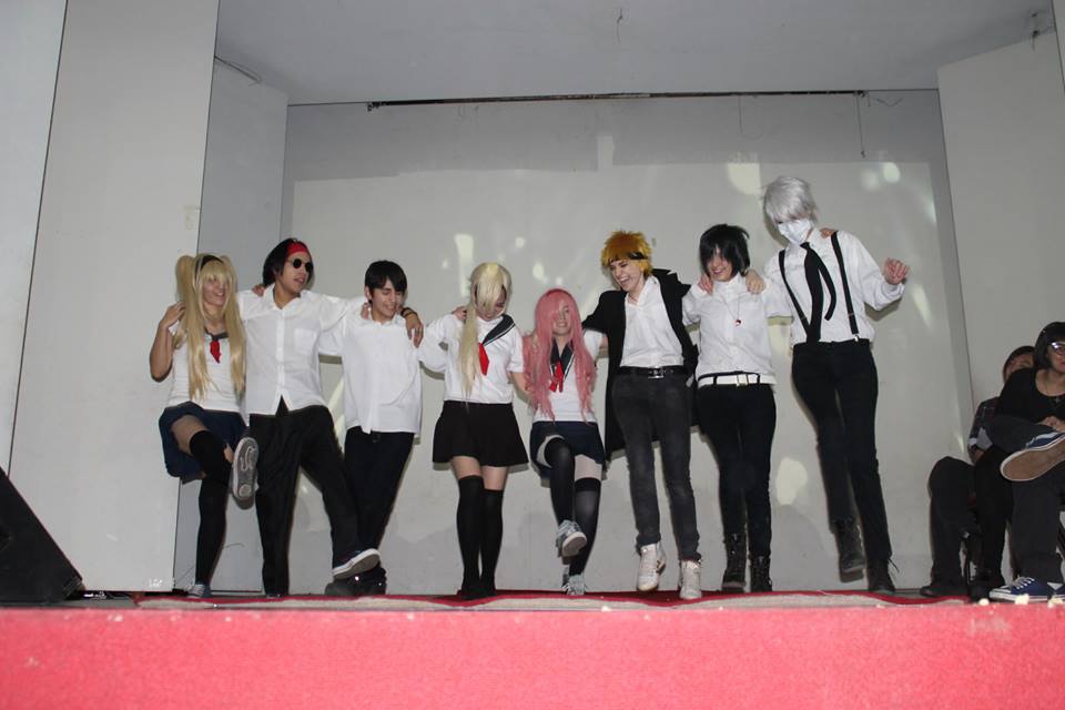 Together dance Naruto gakuen.