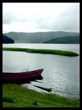 Lake, Shangarila, China