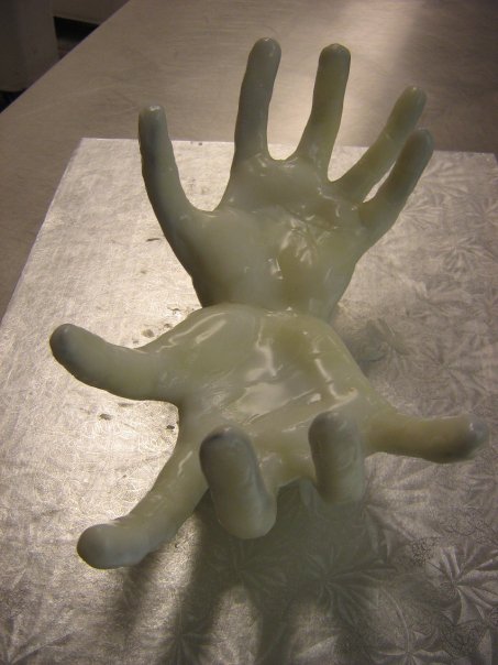 Lard sculpted hands