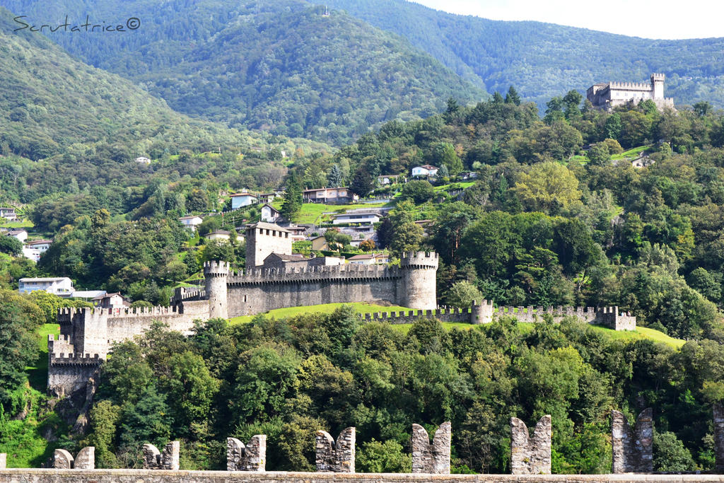 Bellinzona #2 - Three-castel city