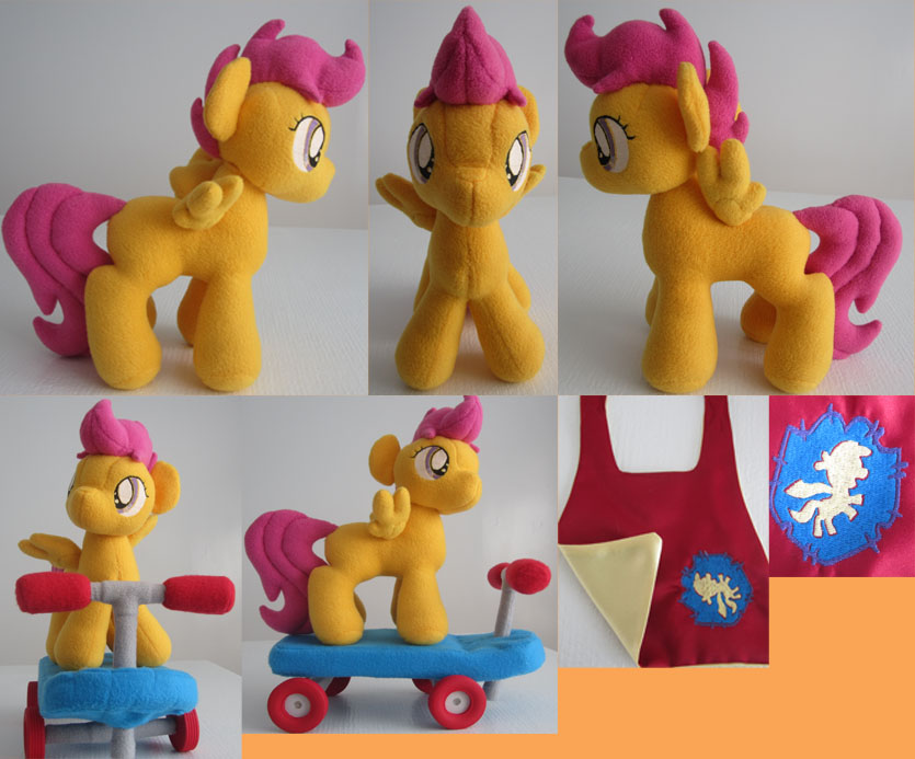 scootaloo with accessories and working scooter.