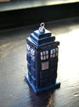 Dr Who Tardis Necklace
