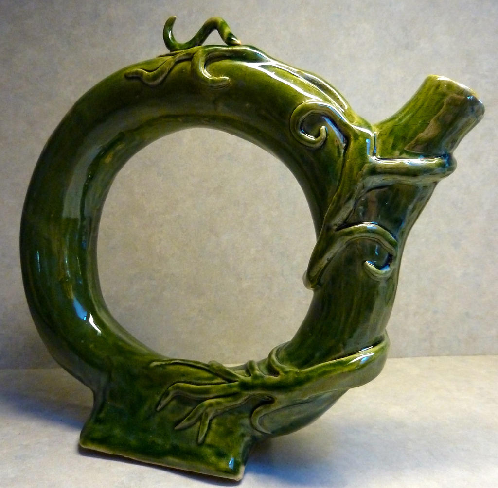 Vine Tea Pot