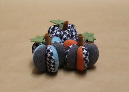 New in the Shop: Houndstooth Felt Pumpkins!