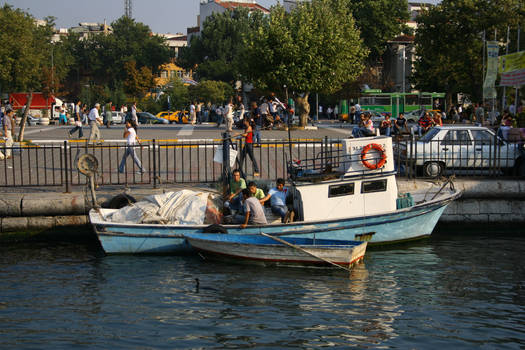 kadikoy harbor