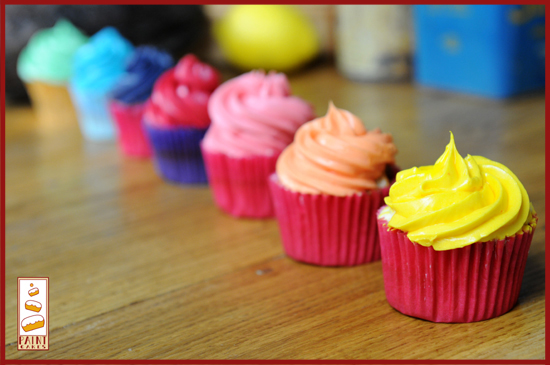 Rainbow Cupackes Paint Cakes1