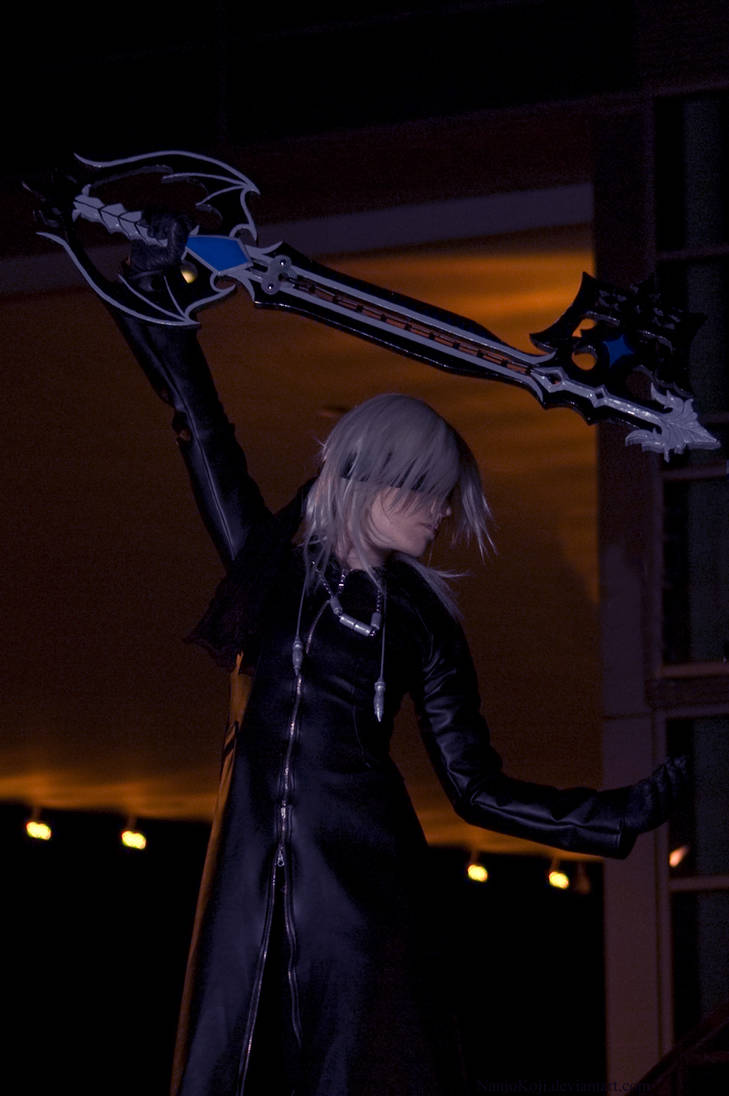 Riku - The world turned off by NanjoKoji