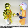 Why papercraft LEGO C-3PO has a silver leg