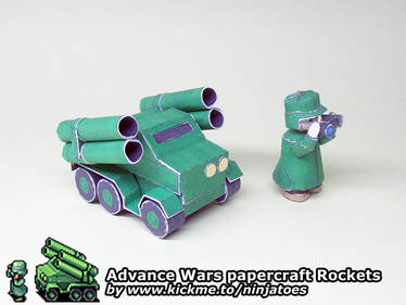 Huge papercraft Advance Wars soldier?!