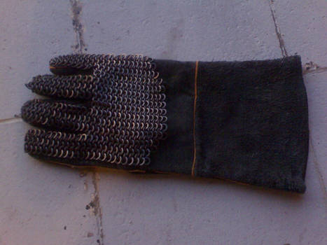 glove chain armor