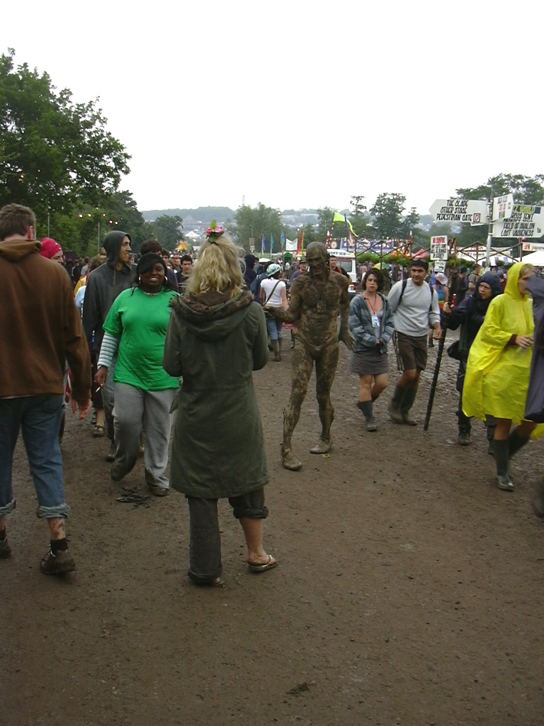 muddy glastonbury 2