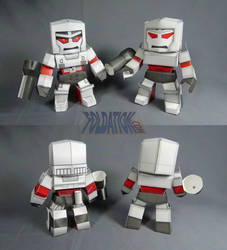 BigLittleGun cardmodel both versions