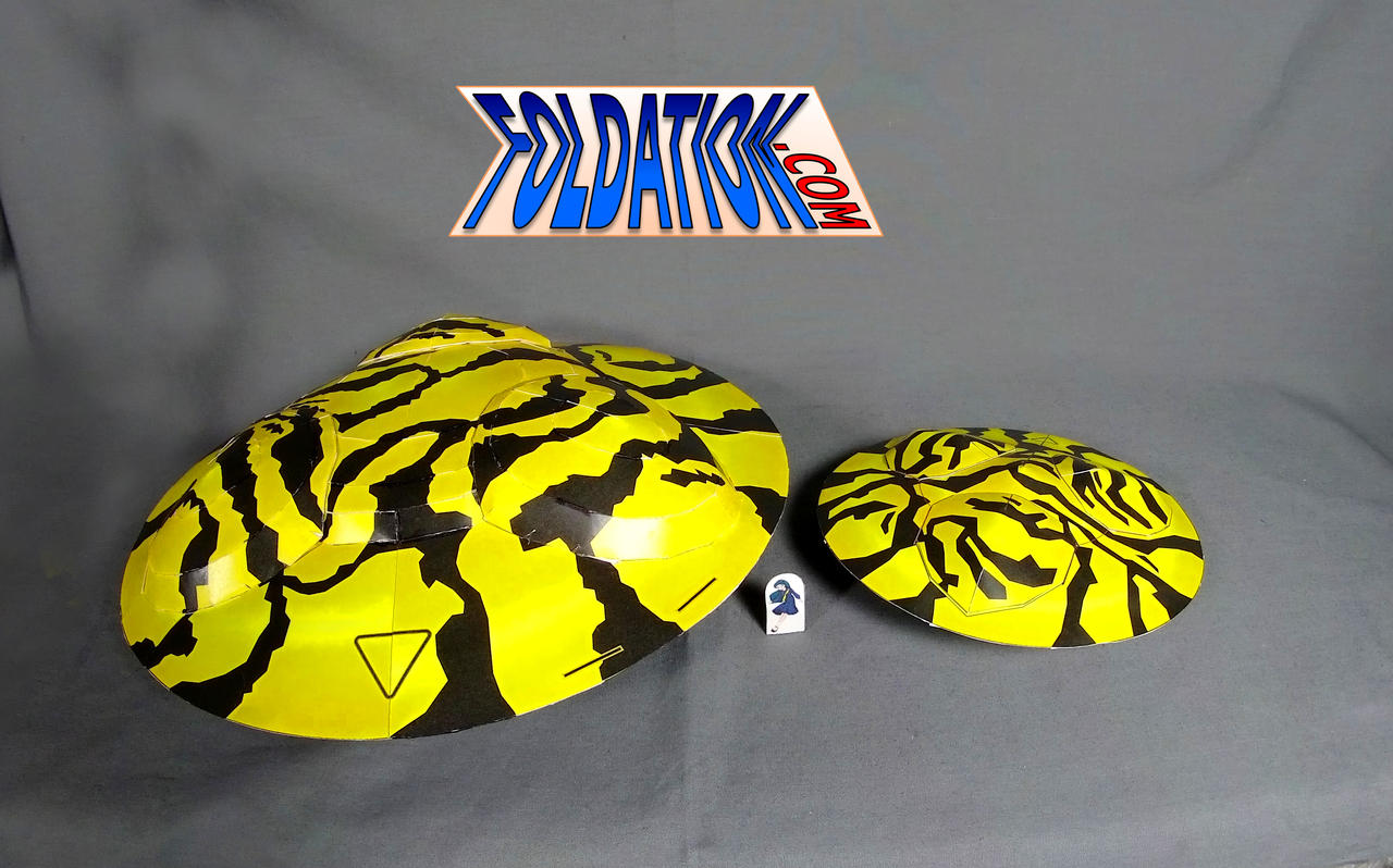 Miss Invader's yacht and space-dingy kits