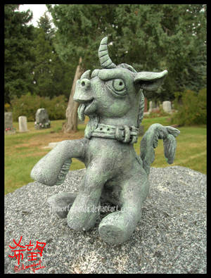 Gargoyle Pony for AeraCura