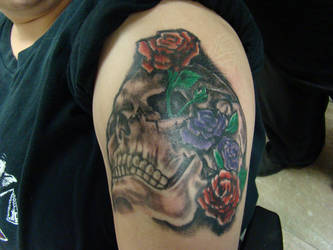 Skull and roses