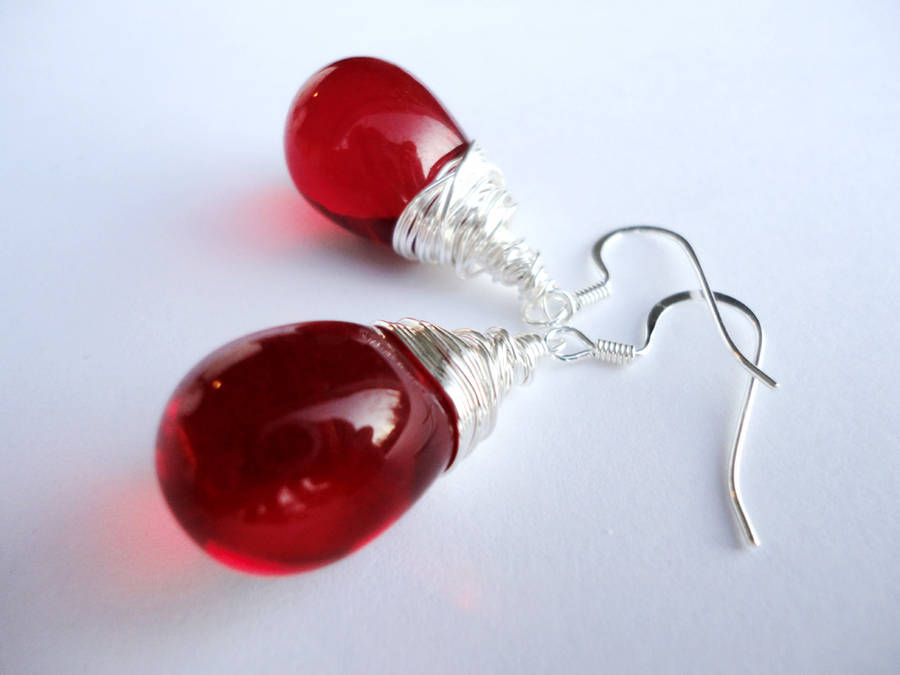 Puffy Red Valentine's Smooth Czech Glass Silver Wi by Leesa-M