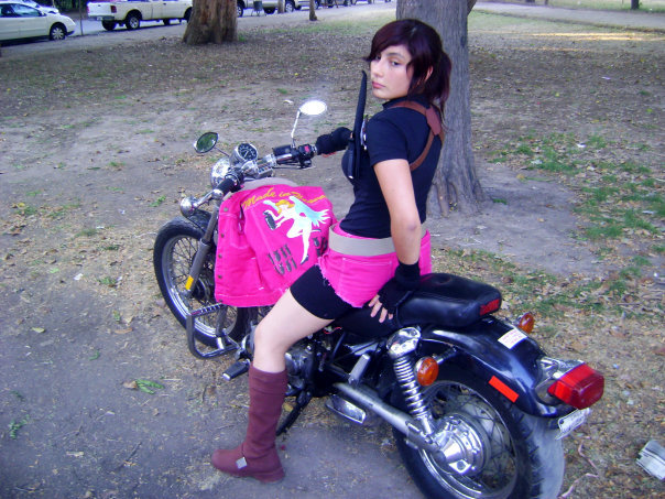 Claire Redfield Cosplay 4