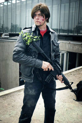 Leon S Kennedy Cosplay - Resident Evil 6