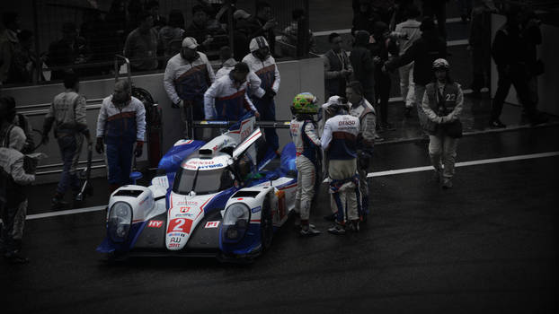 Toyota TS040 Hybrid