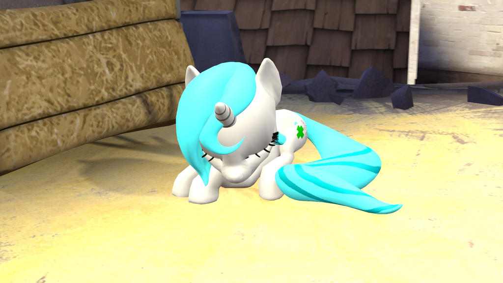 MLP SFM Tara sleeps