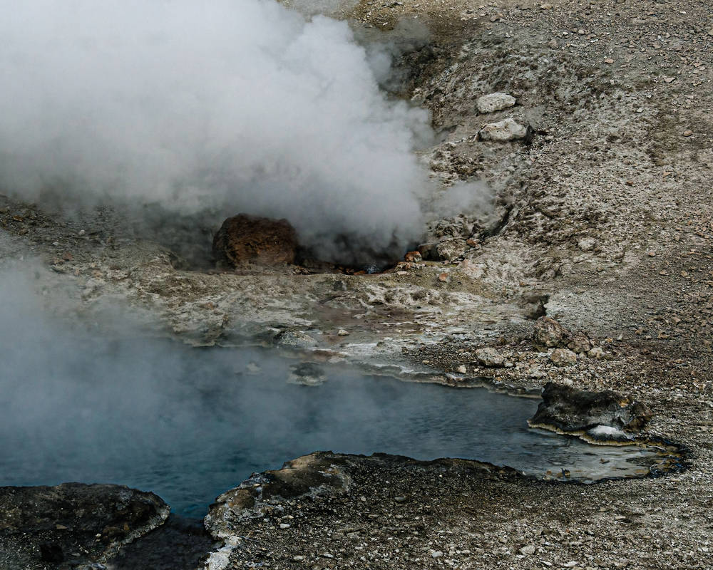 Yellowstone Spring Steam Yellowstone steam 001 by klingen1 on DeviantArt