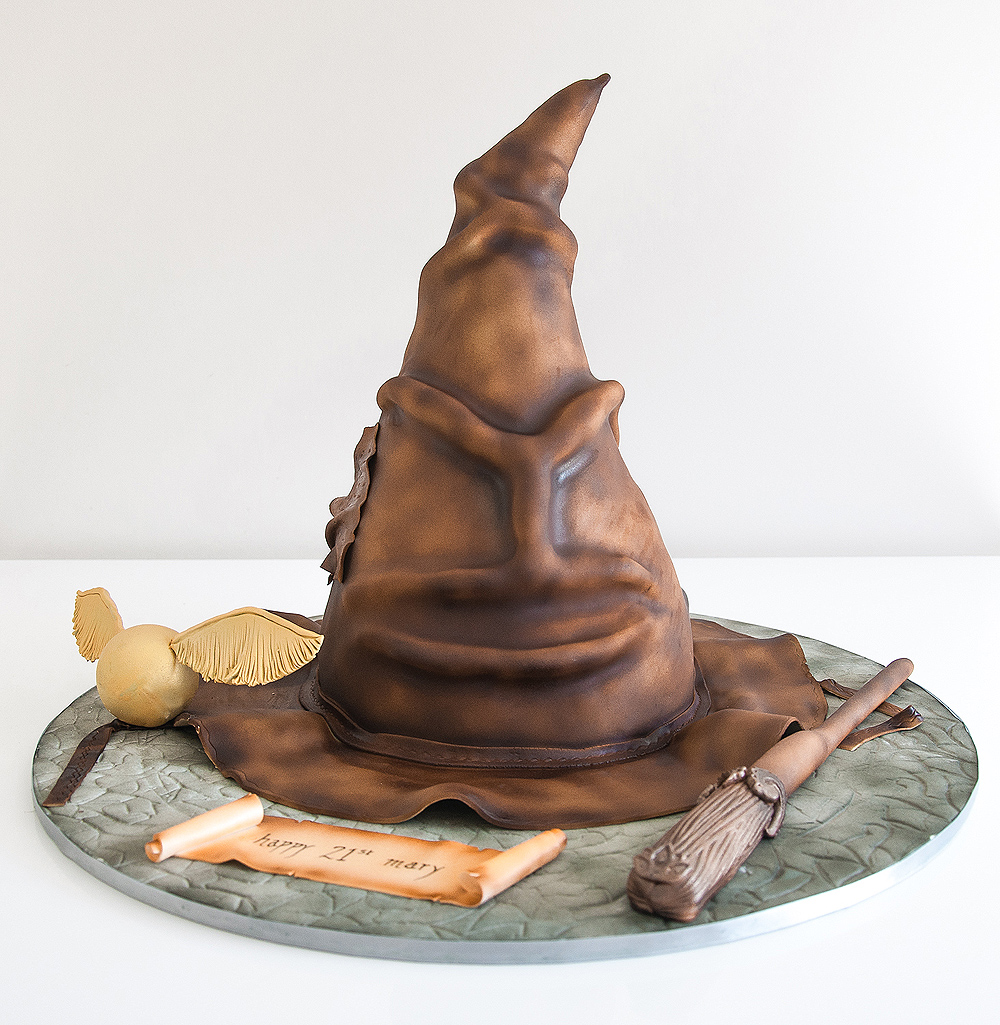 Harry Potter Sorting Hat Cake