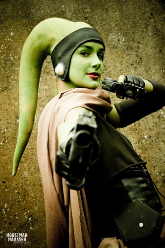 Twi'lek smuggler